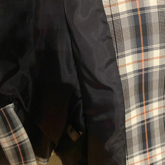 Tahari Black, Orange and White Plaid Suit Jacket, Professional Look, Size 6 - Picture 5 of 8